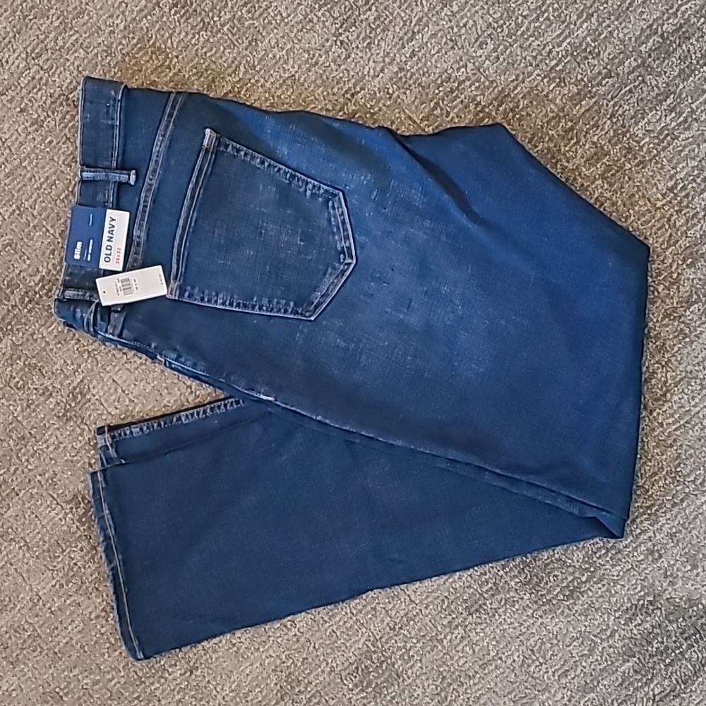 NWT Old Navy 360 Stretch Slim Jeans